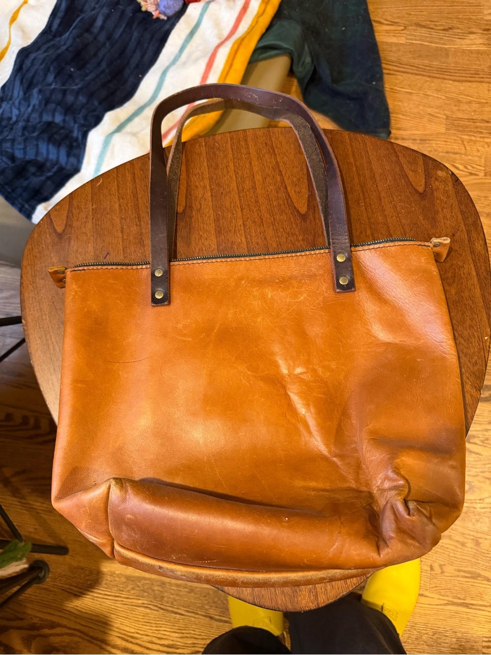 As Is Portland Leather Cognac Brown Leather Tote with Dark Brown Handles - Picture 2 of 6